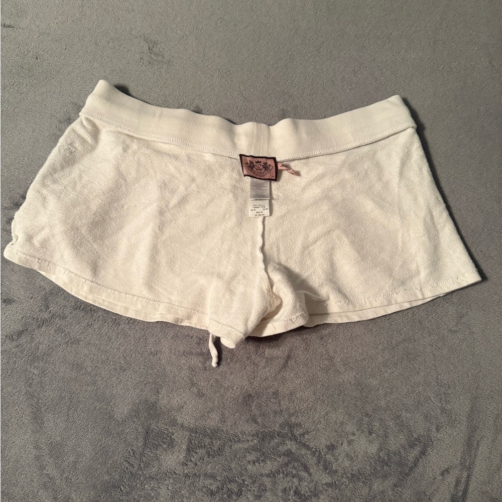 Vintage Juicy Couture Y2K White Track Shorts - Picture 5 of 6